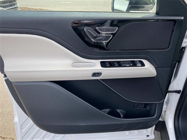 2026 Lincoln Aviator Premiere®