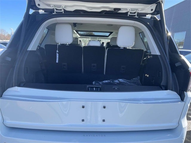 2025 Lincoln Navigator Reserve