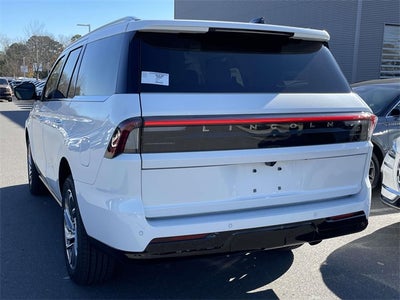 2025 Lincoln Navigator Reserve