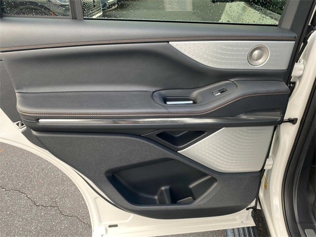 2025 Lincoln Navigator Lincoln Black Label