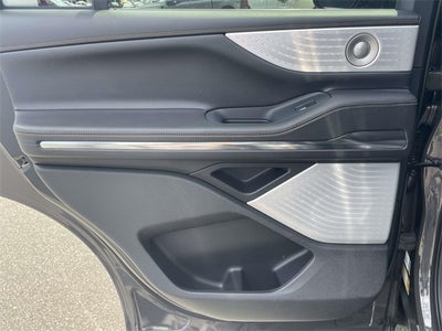 2025 Lincoln Navigator Lincoln Black Label