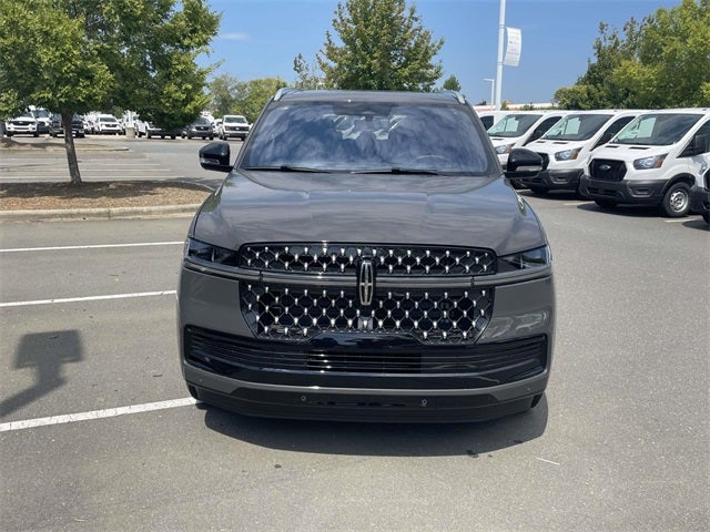 2025 Lincoln Navigator Lincoln Black Label