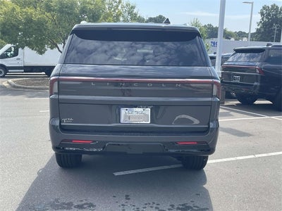 2025 Lincoln Navigator Lincoln Black Label