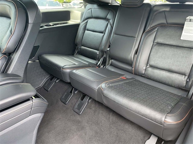 2025 Lincoln Navigator Lincoln Black Label