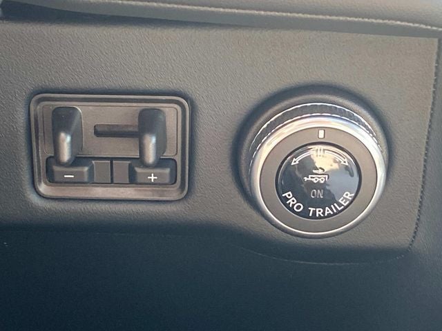 2025 Lincoln Navigator Reserve-L