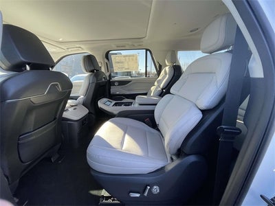 2025 Lincoln Navigator Reserve-L