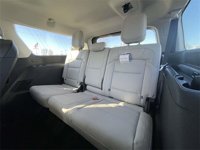 2025 Lincoln Navigator Reserve-L