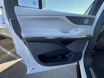 2025 Lincoln Navigator Reserve-L