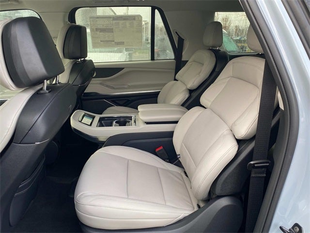 2025 Lincoln Navigator Reserve-L