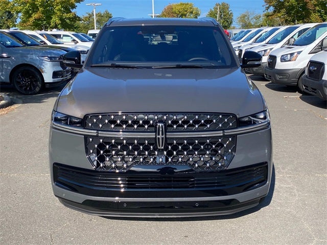 2025 Lincoln Navigator Lincoln Black Label-L