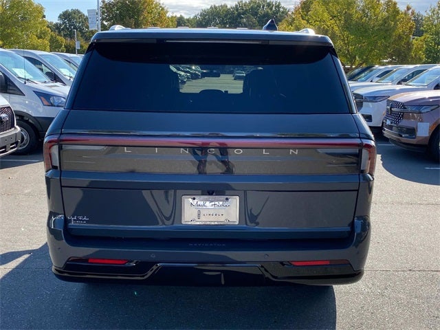 2025 Lincoln Navigator Lincoln Black Label-L