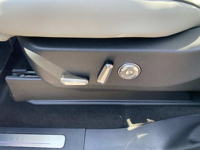 2026 Lincoln Navigator Black Label L