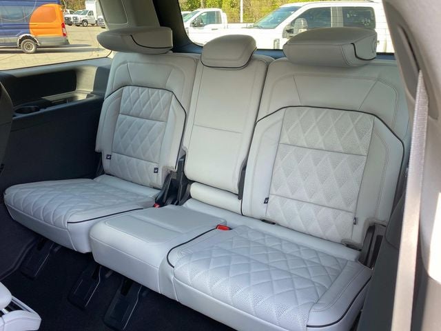 2026 Lincoln Navigator Black Label L