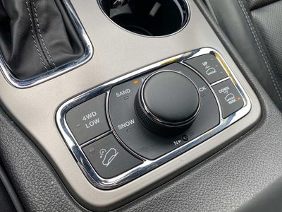 2020 Jeep Grand Cherokee Overland