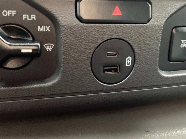 2024 Ford E-350SD Base Cutaway Box Truck