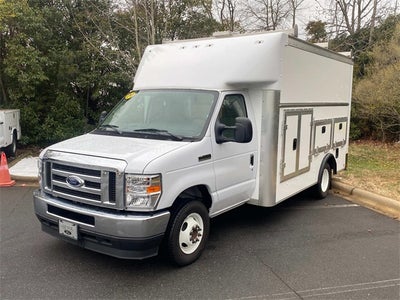2024 Ford E-350SD Base Cutaway Box Truck