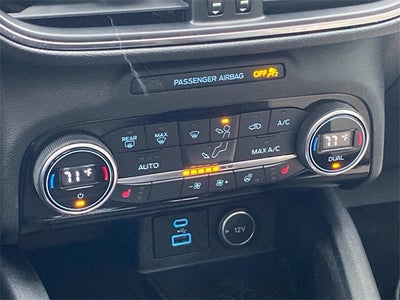 2021 Ford Escape Hybrid Titanium