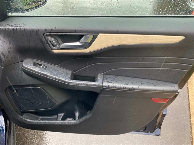 2021 Ford Escape Hybrid Titanium