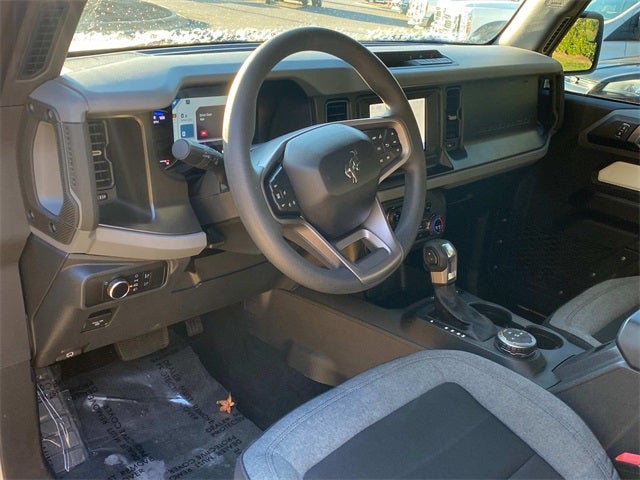2023 Ford Bronco Base Upfittted