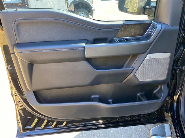 2025 Ford F-350SD Lariat