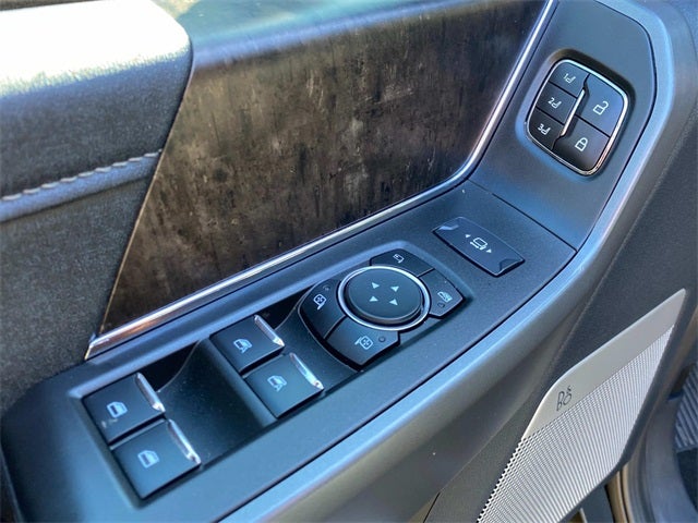 2025 Ford F-350SD Lariat