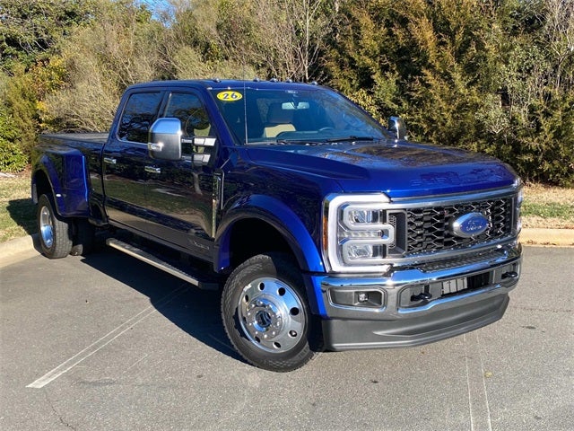 2026 Ford F-450SD Lariat DRW