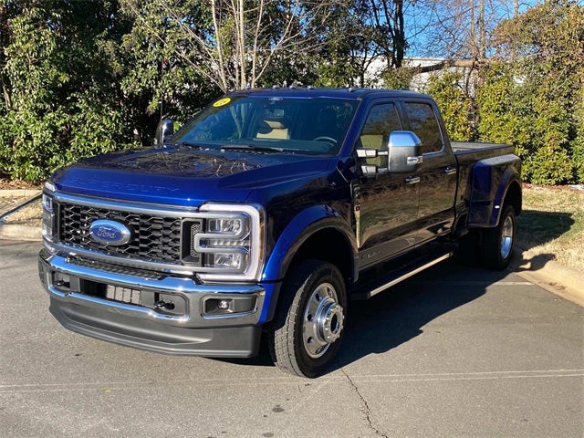 2026 Ford F-450SD Lariat DRW