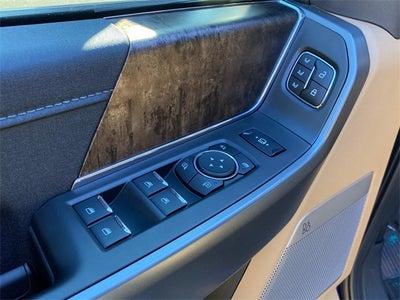 2026 Ford F-450SD Lariat DRW