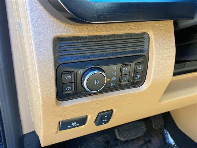 2026 Ford F-450SD Lariat DRW