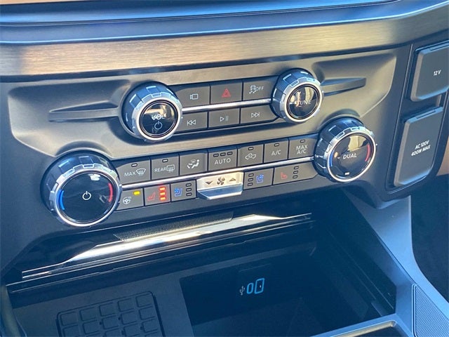 2026 Ford F-450SD Lariat DRW