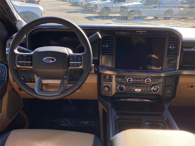 2026 Ford F-450SD Lariat DRW