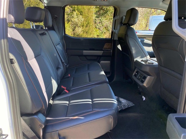 2026 Ford F-450SD Lariat DRW