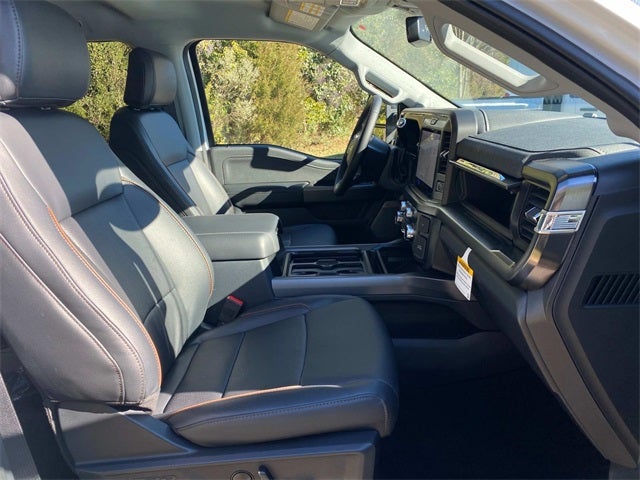 2026 Ford F-450SD Lariat DRW