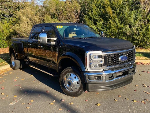 2025 Ford F-450SD Lariat DRW