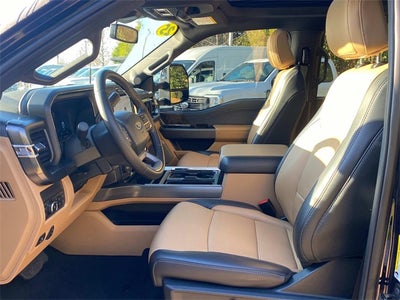 2025 Ford F-450SD Lariat DRW