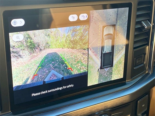 2025 Ford F-450SD Lariat DRW