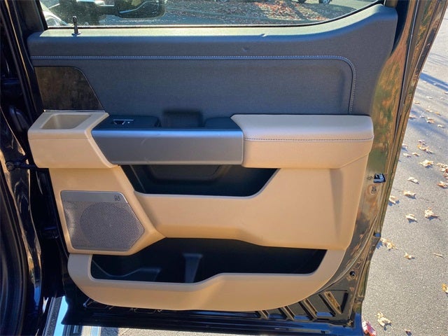 2025 Ford F-450SD Lariat DRW