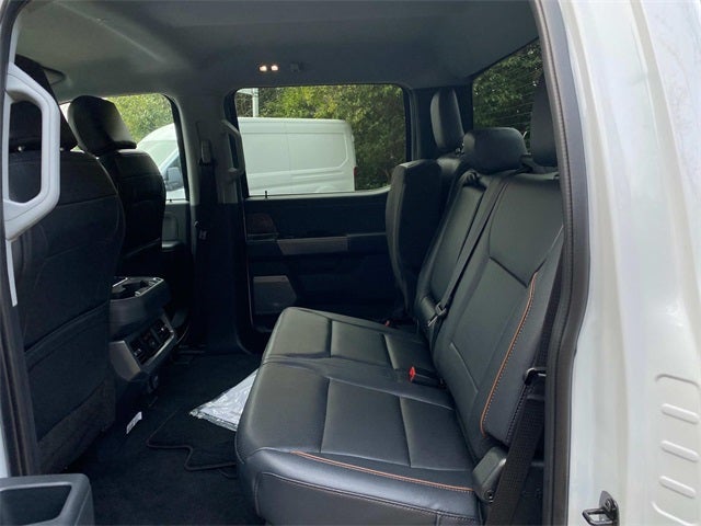 2026 Ford F-450SD Lariat DRW