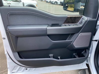 2026 Ford F-450SD Lariat DRW