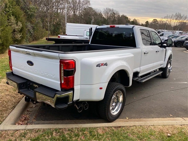 2026 Ford F-450SD Lariat DRW