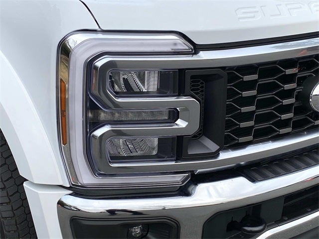 2026 Ford F-450SD Lariat DRW