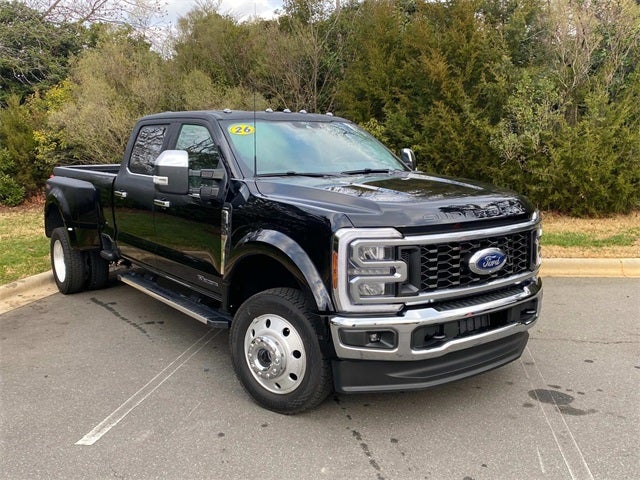 2026 Ford F-450SD Lariat DRW