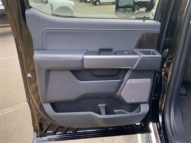 2026 Ford F-450SD Lariat DRW