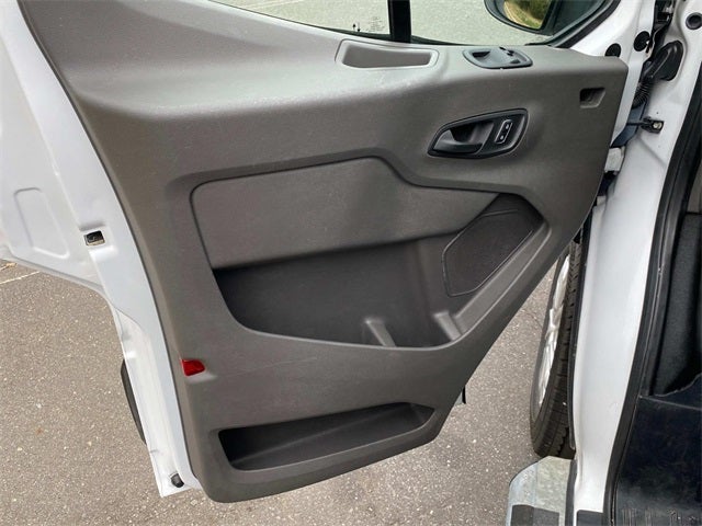 2022 Ford Transit-250 Base