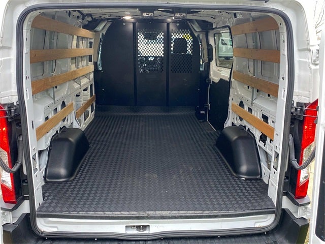 2022 Ford Transit-250 Base