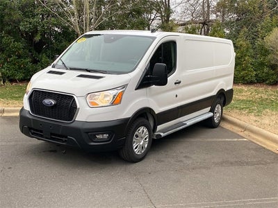 2022 Ford Transit-250 Base