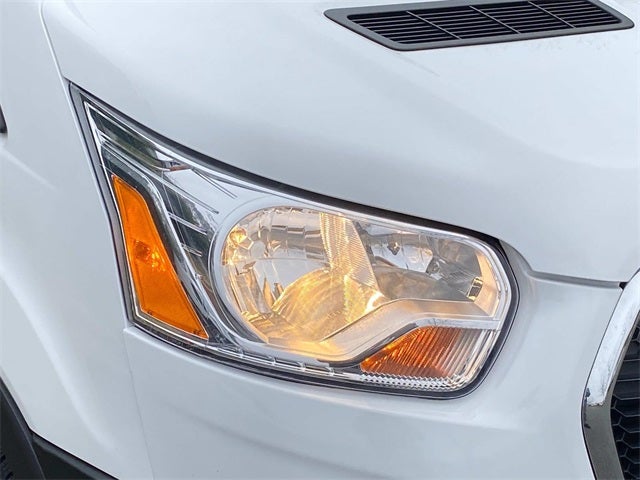 2022 Ford Transit-250 Base
