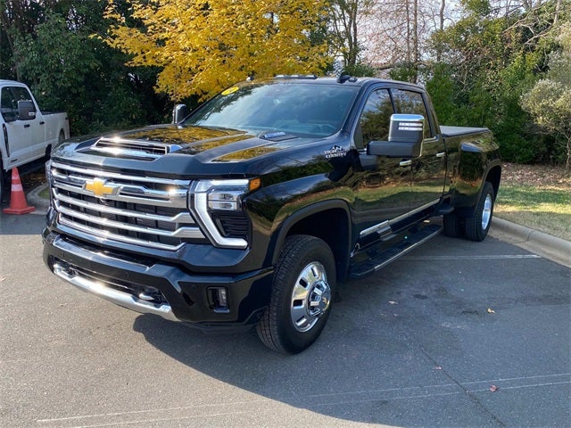2024 Chevrolet Silverado 3500HD High Country
