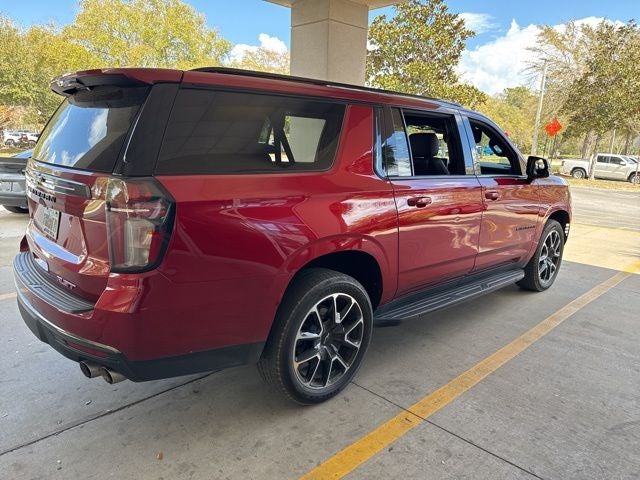 2022 Chevrolet Suburban RST