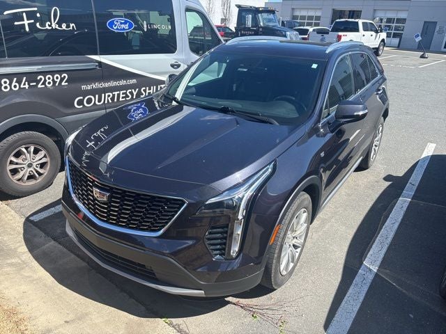 2022 Cadillac XT4 Premium Luxury